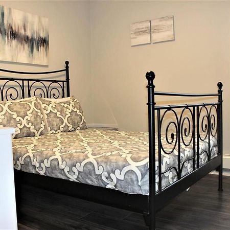 Luxury Boutique 2 Bedroom Condo - 1B Niagara Falls Exterior foto
